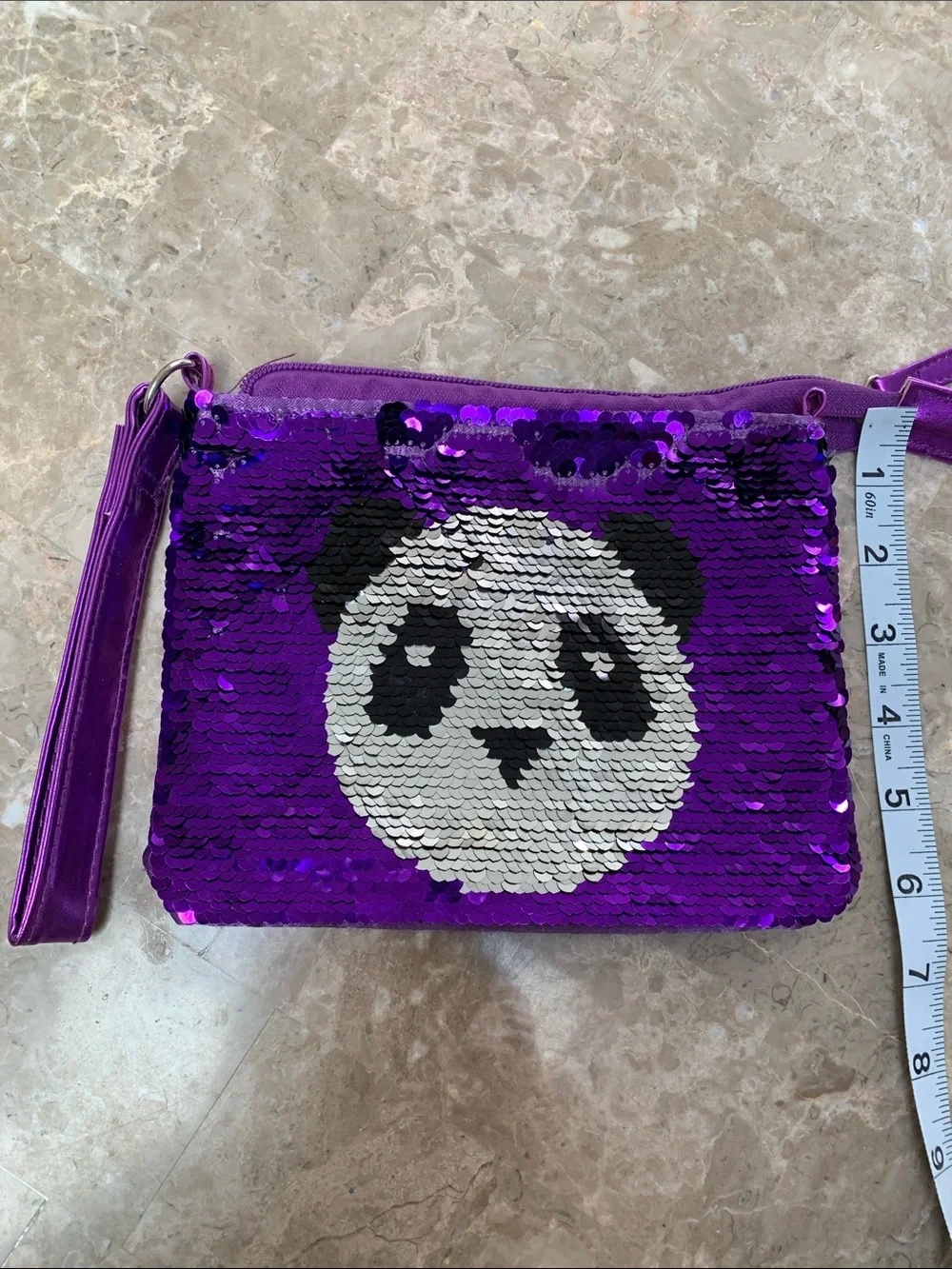 Cute & Beautiful Girl’s Purple Sequin Wristlet Panda Purse. Pre-Owned. Size 8x6.